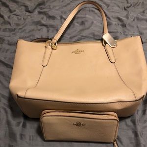 Brand new Coach purse and wallet!